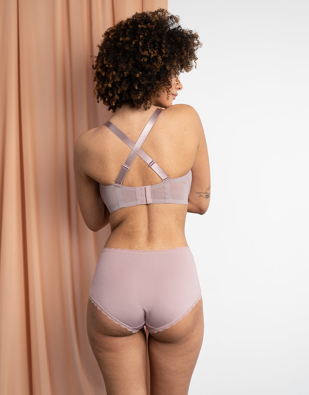 BH "Diamond" taupe
