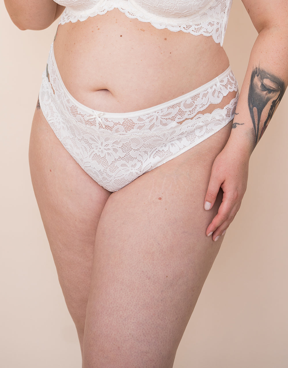 String "True Luna" day