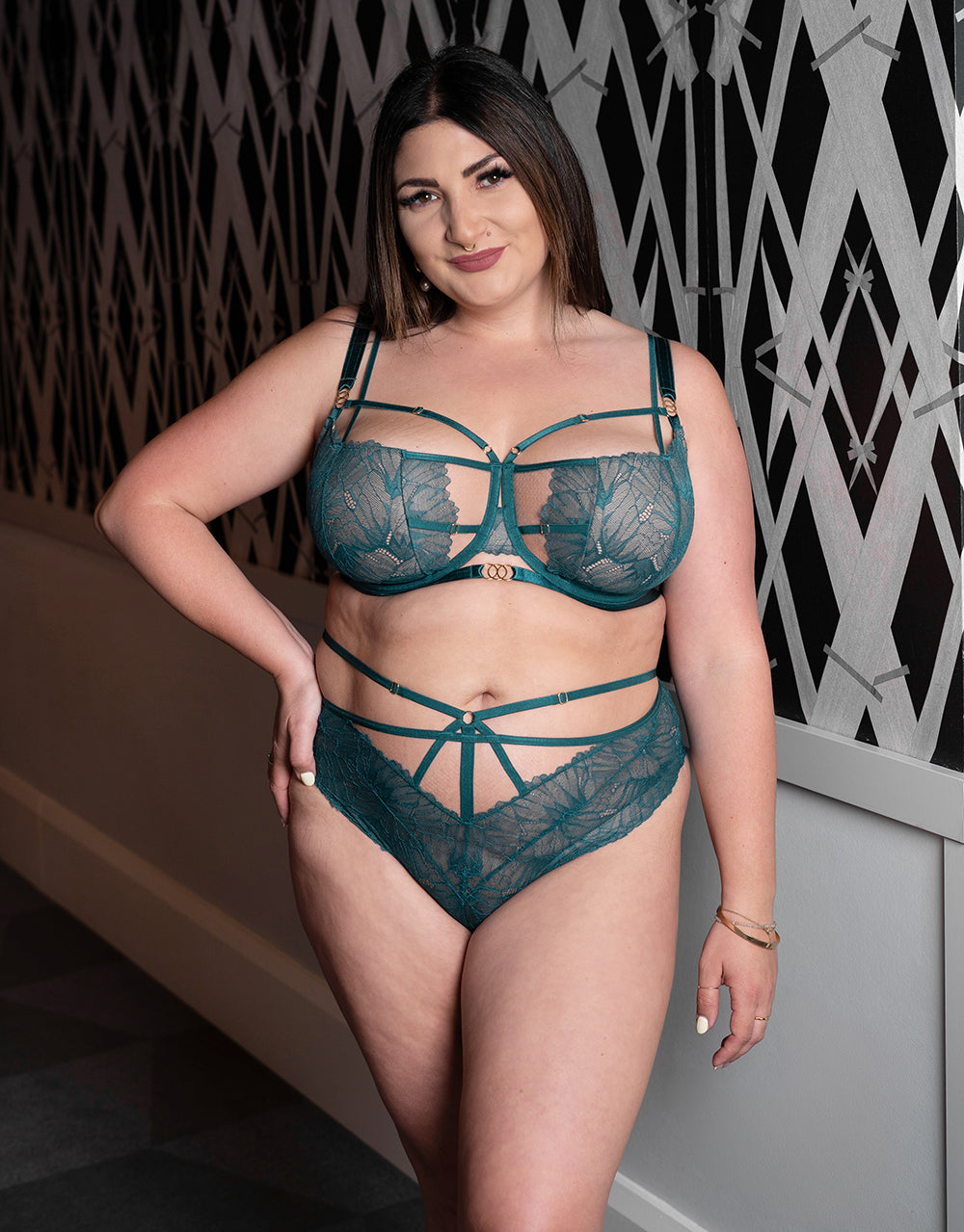 High-Brazilian "FemFatale" green